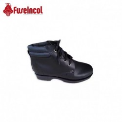 Bota Guerrera en Cuero Negra